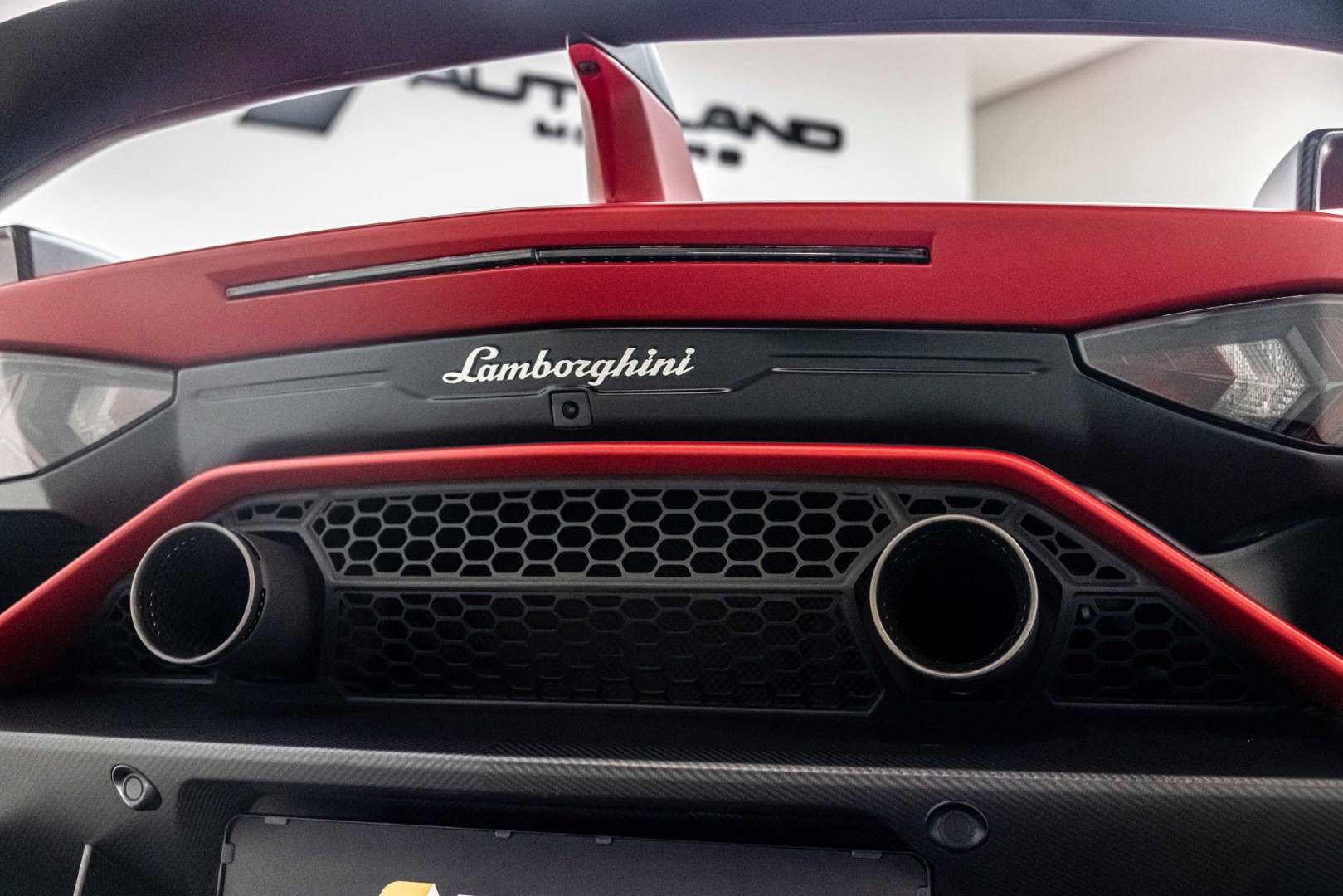 2019 LAMBORGHINI AVENTADOR SVJ 